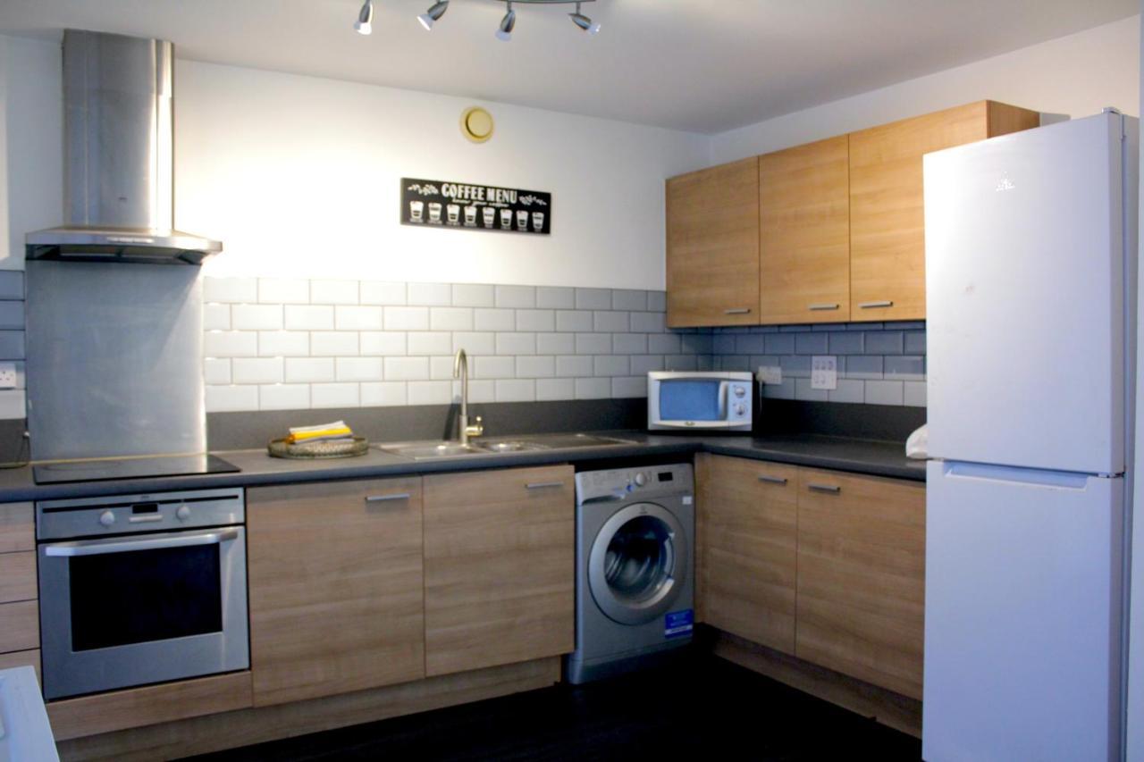 Spacious London Apartment 5 Min Walk To Leytonstone Underground Station And 5 Stops To Zone 1 Luaran gambar