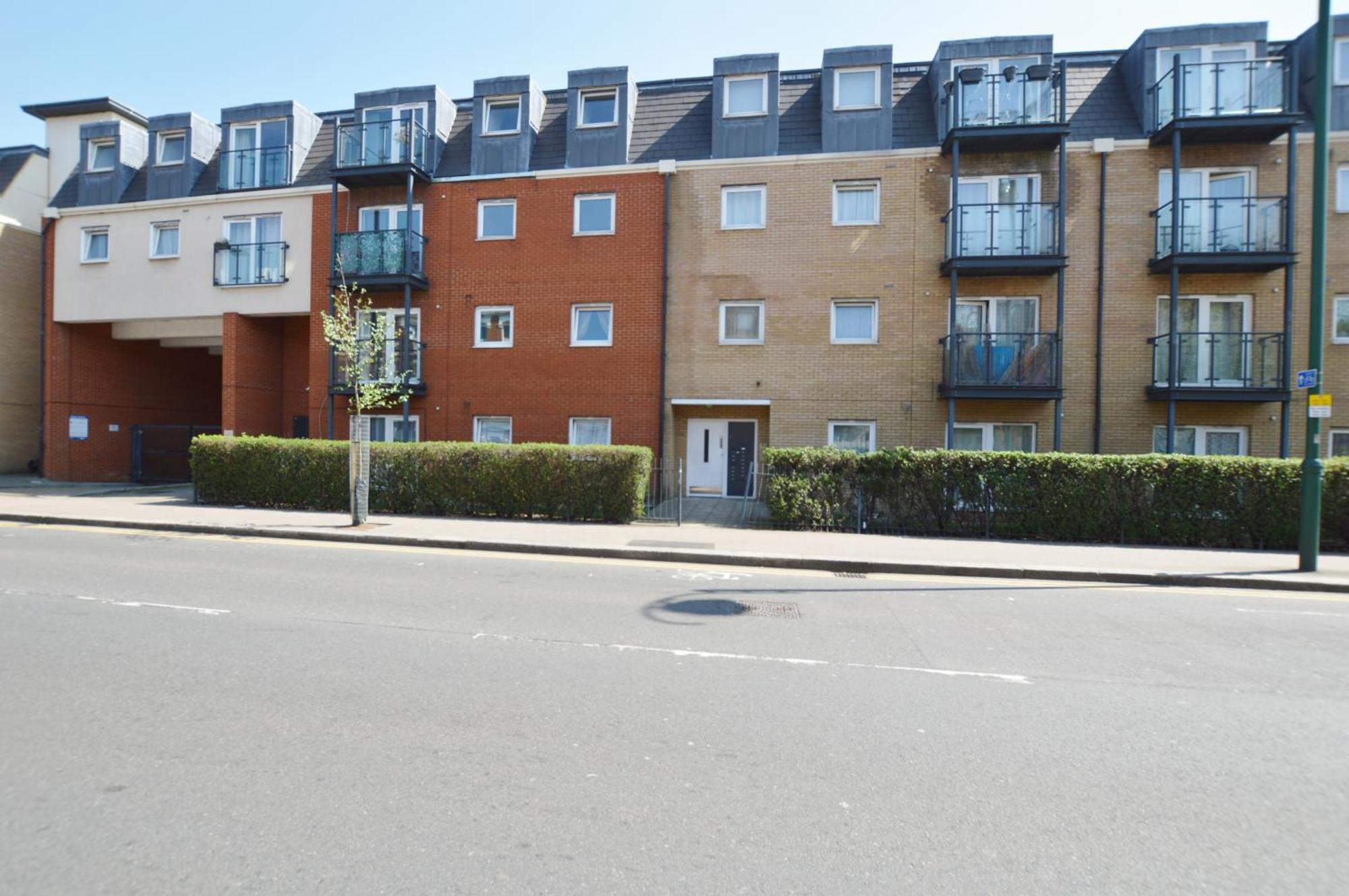 Spacious London Apartment 5 Min Walk To Leytonstone Underground Station And 5 Stops To Zone 1 Luaran gambar